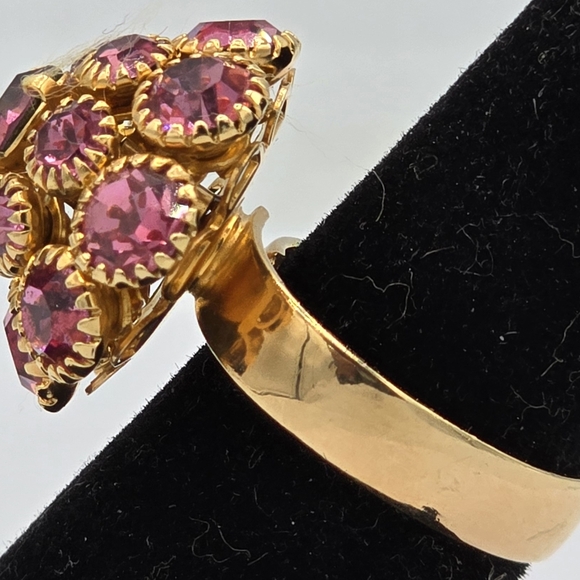 Pink Rhinestone Cluster Ring - Picture 5 of 7